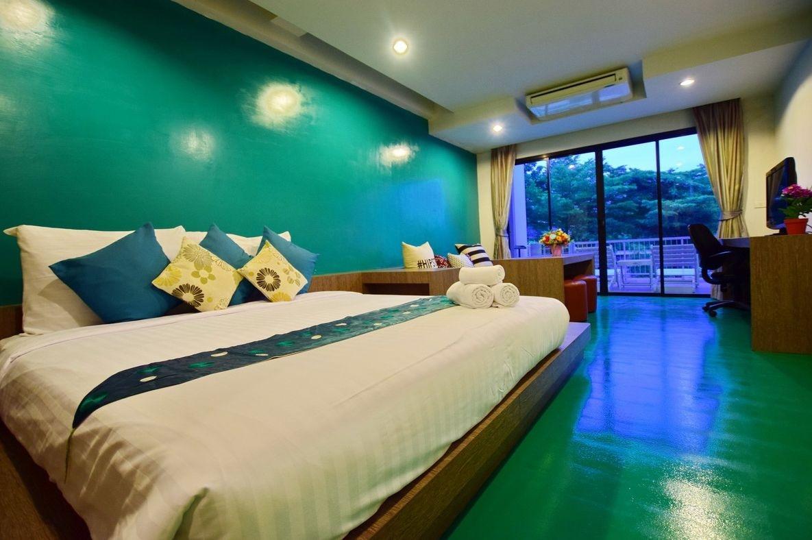 Franjipani Resort HHQ Exterior foto